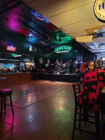 Irish Rose Saloon photo 8